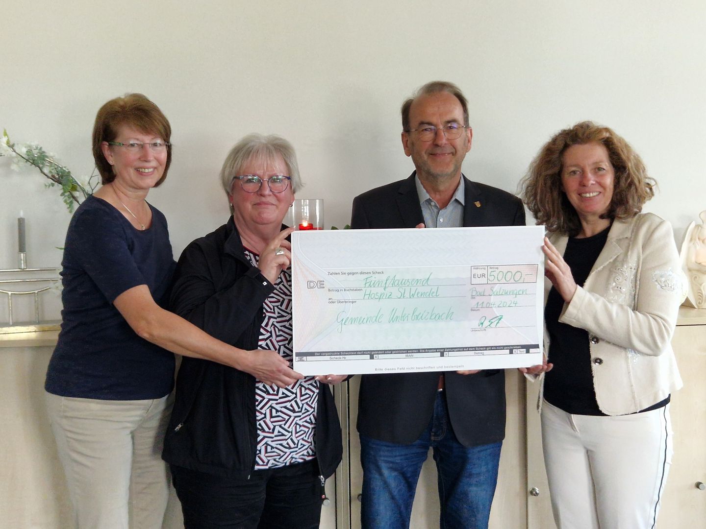 Koordinatorin Dagmar Fuß, EA -&amp; Gemeindratsmitglied Elvira Fischer,  Bürgermeister Roland Ernst, Projektmanagerin Ina Kastorf